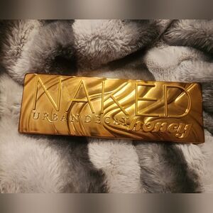Urban Decay Honey Eyeshadow Palette